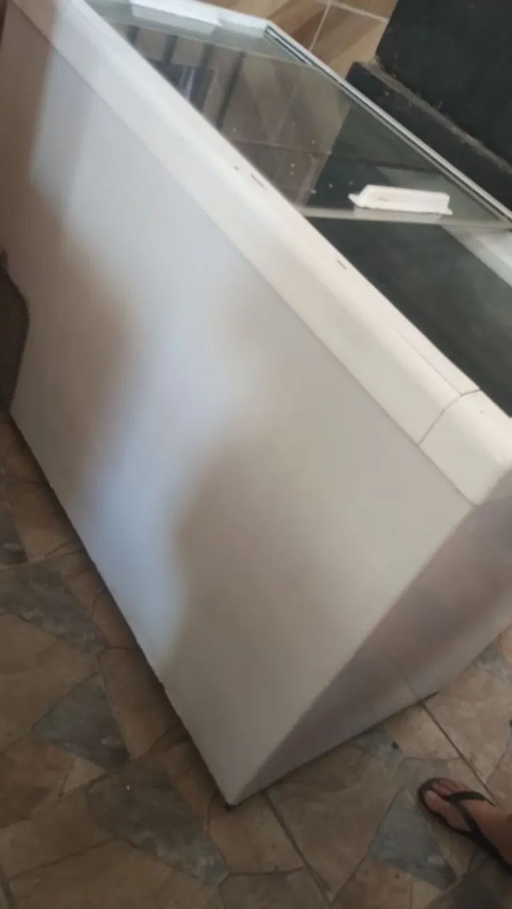 4 freezer duas boas e duas com defeito não é o motor valor de todas 6 mil - Foto 6