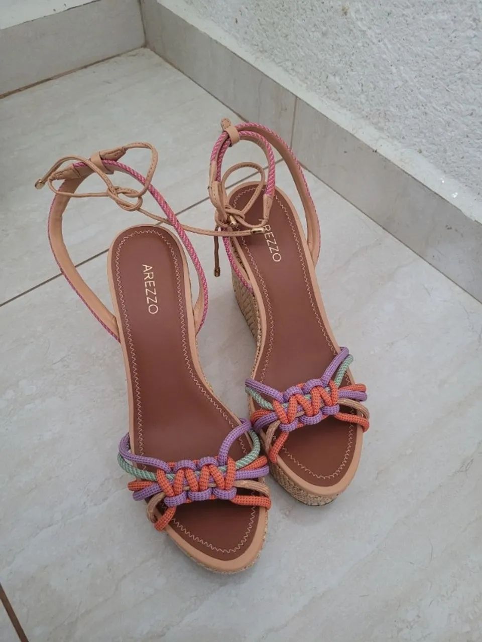 Sandália Arezzo Multicolor 36 (Nova) Salto 11 cm - Foto 3