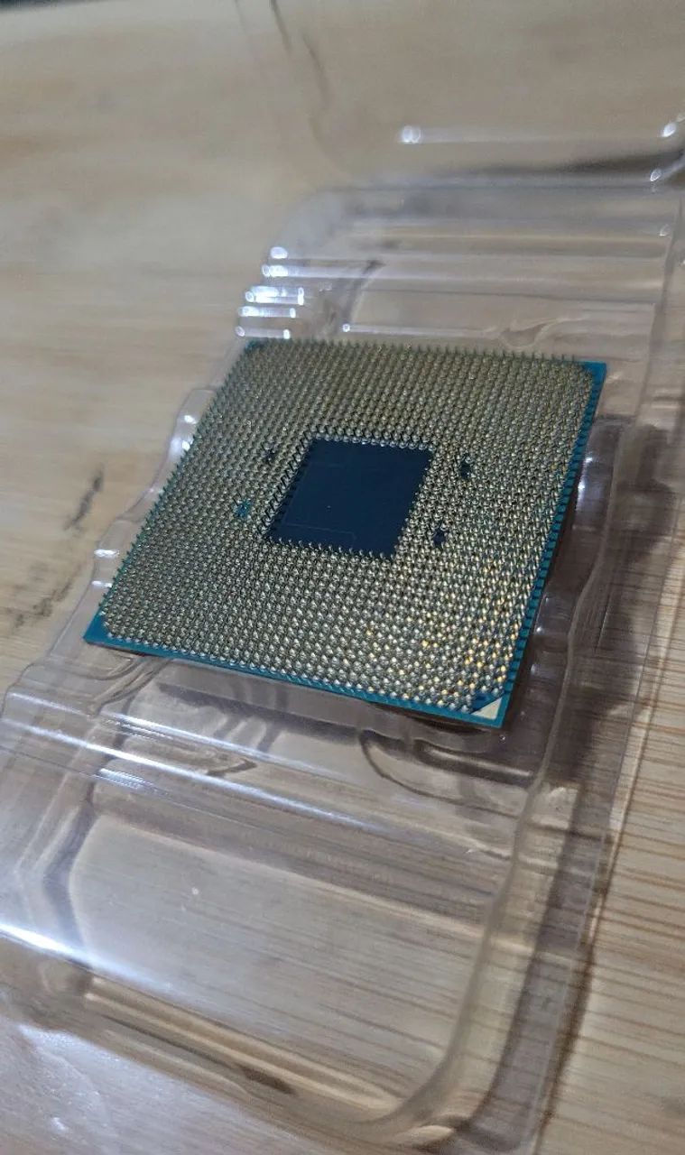 Ryzen 3 2200G (Usado/Excelente) - Foto 4