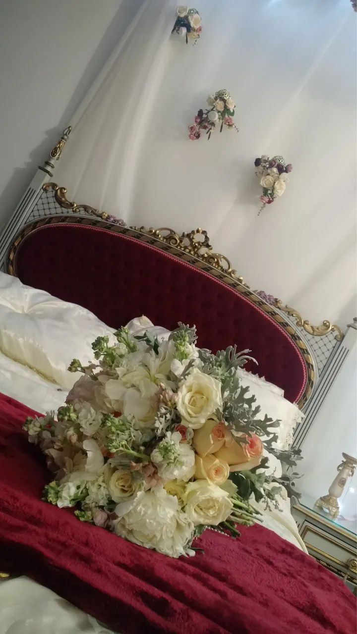 Cabeceira de cama Luís XV original e 2 criados mudos  - Foto 3