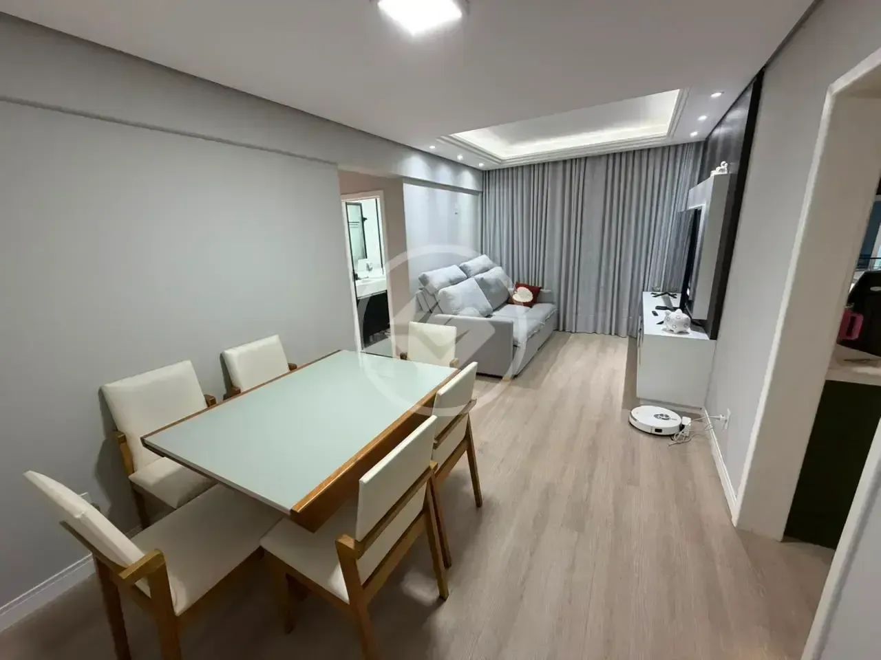 Apartamento de 2 quartos com vaga mobiliado 5 minutos da ponte - Foto 2