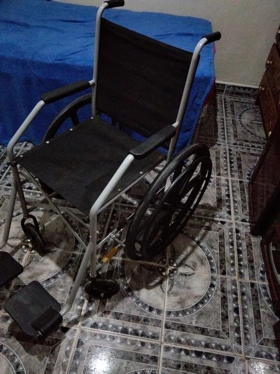 Cadeira de rodas - Foto 4