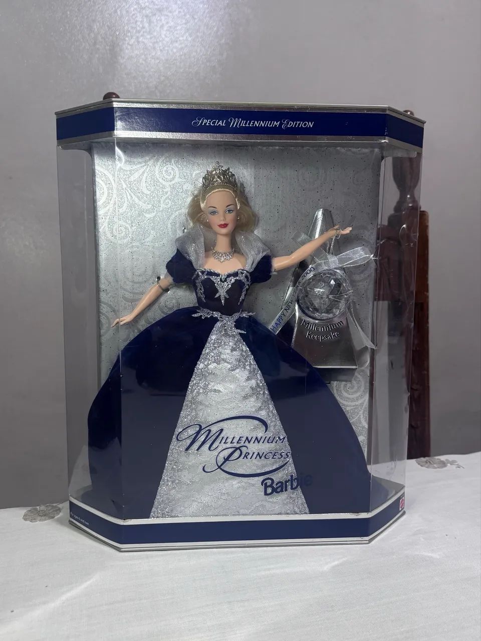 Boneca Barbie Millennium Princess 1999 - Holiday