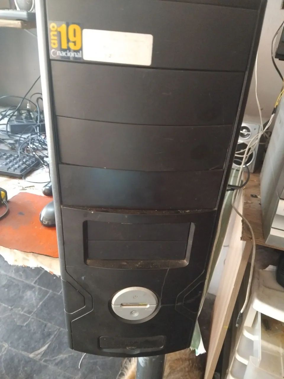 Cpu E7400 2.8 4gb hd 160gb placa mae Foxcom, video nvidia 32mb,Windows 10 instalado.  - Foto 4