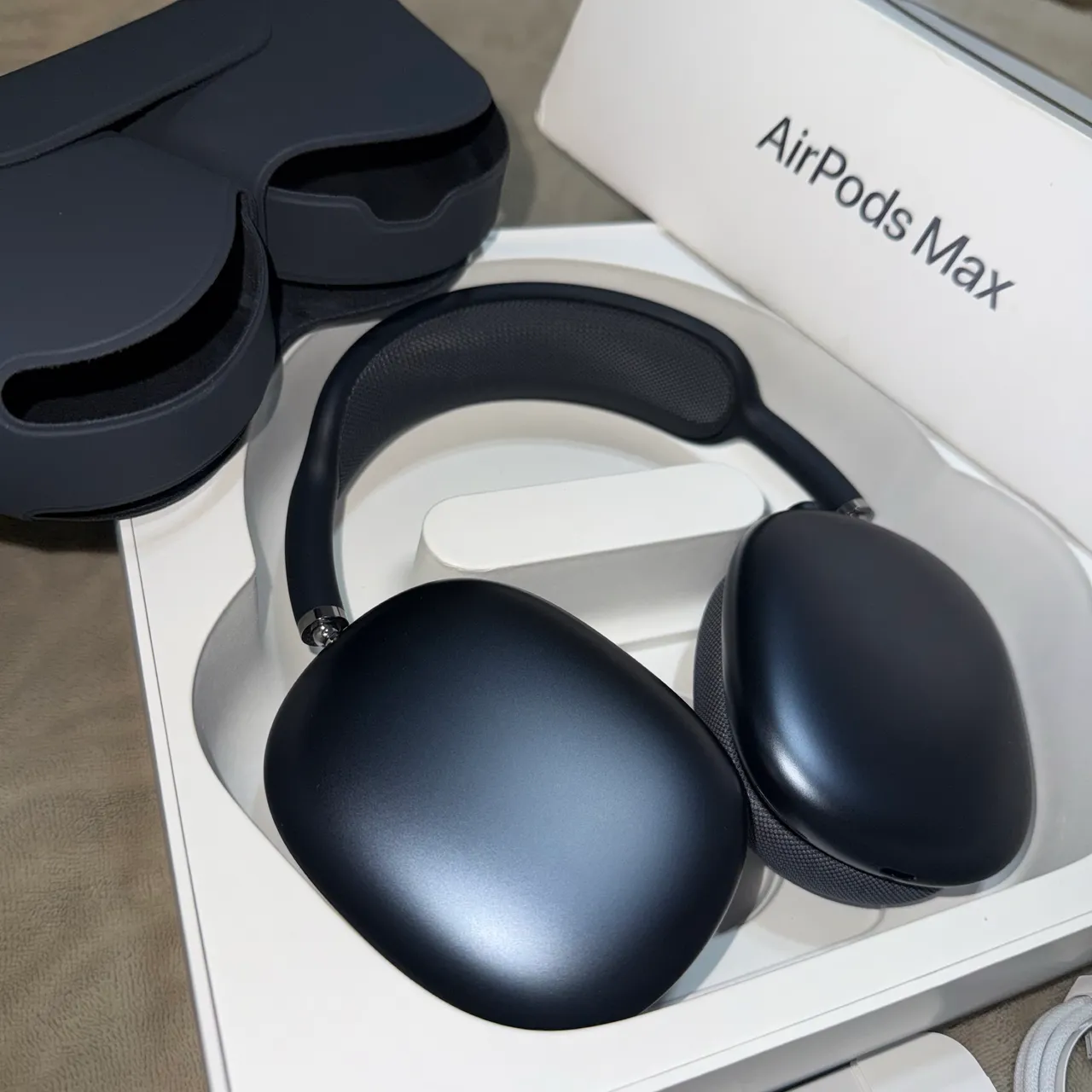 AirPods Max Usb-C A3184 Novo Lacrado cor Midnight ! - Fones de