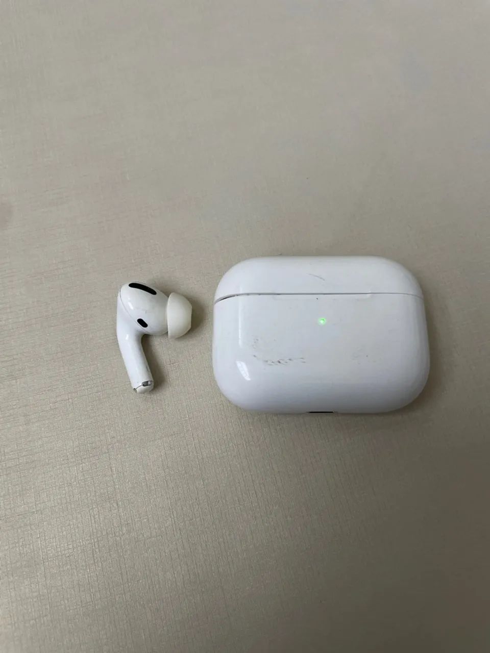 AirPods Pro 1 lado esquerdo