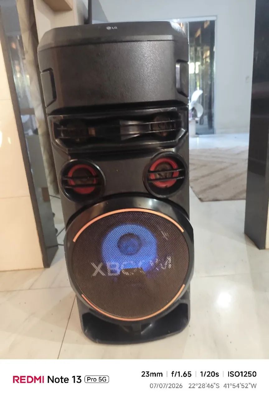 Caixa de som LG Xboom 