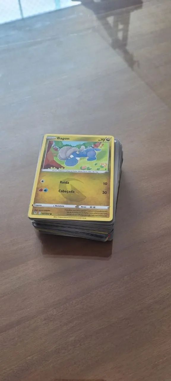Lote de 100 cartas Pokémon + 5 códigos +1 brilhante  - Foto 4