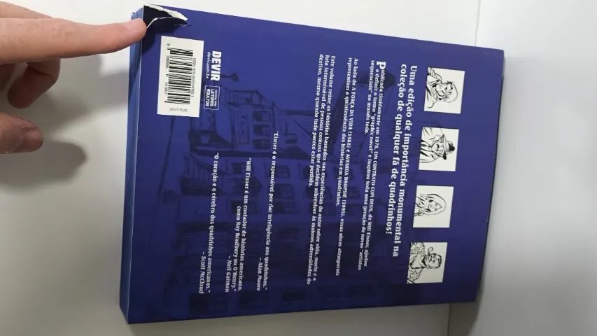 Biblioteca Eisner: Um Contrato com Deus - 1a. Edição - Foto 2