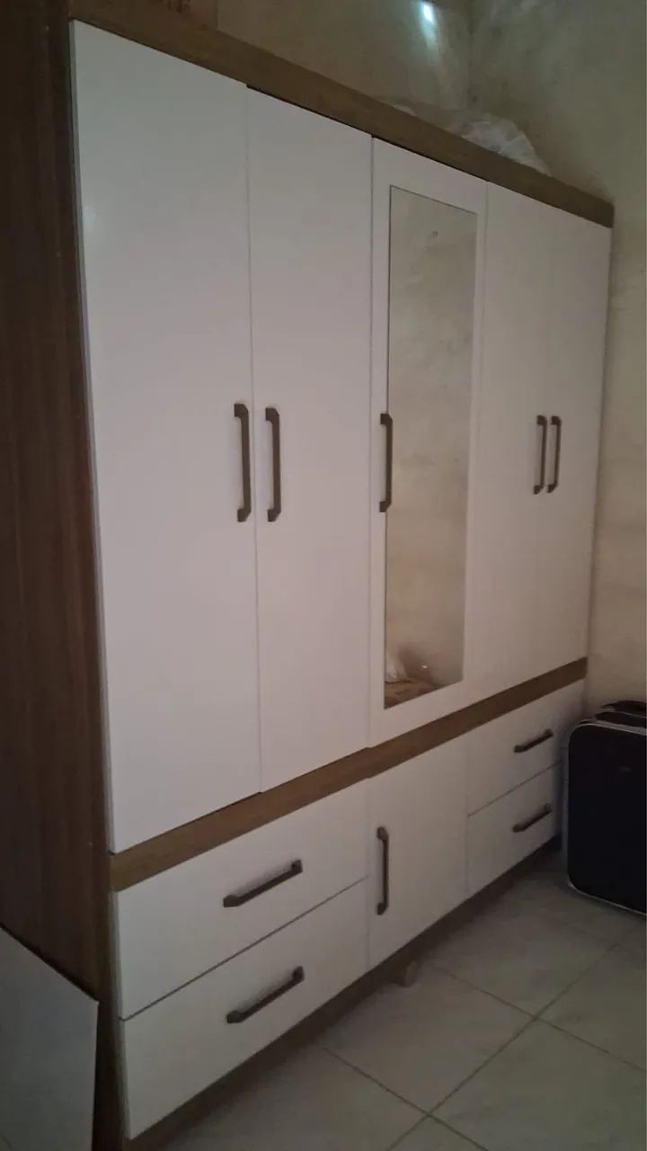 Guarda roupa 6 portas - Foto 2
