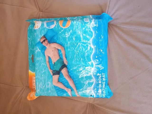 colchão boia inflável Bestway Float 'N Roll Floating Mat 