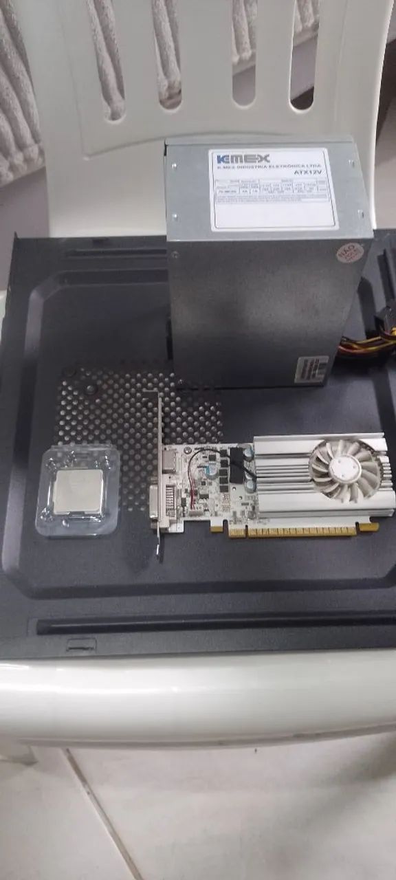 Processador + placa de vídeo + fonte