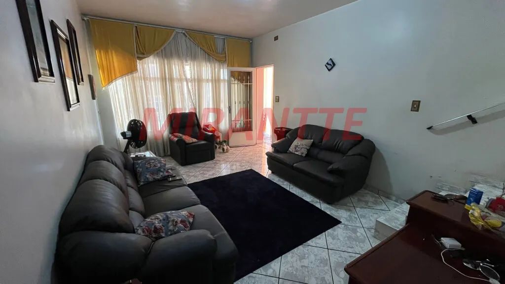 Sobrado de 201m² com 3 quartos em Vila Gustavo