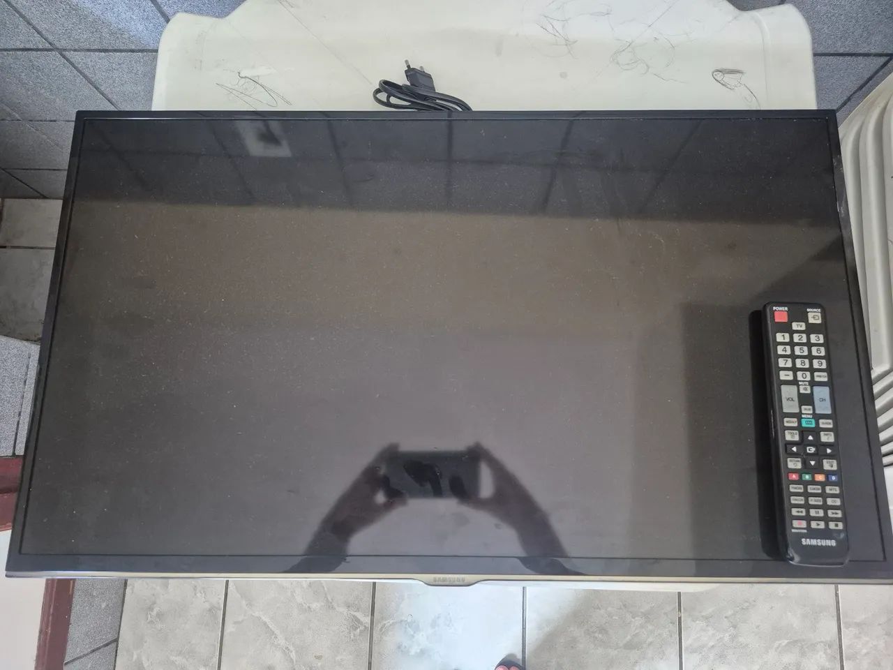 Vendo SMARTV 32"" Samsung  - Foto 4