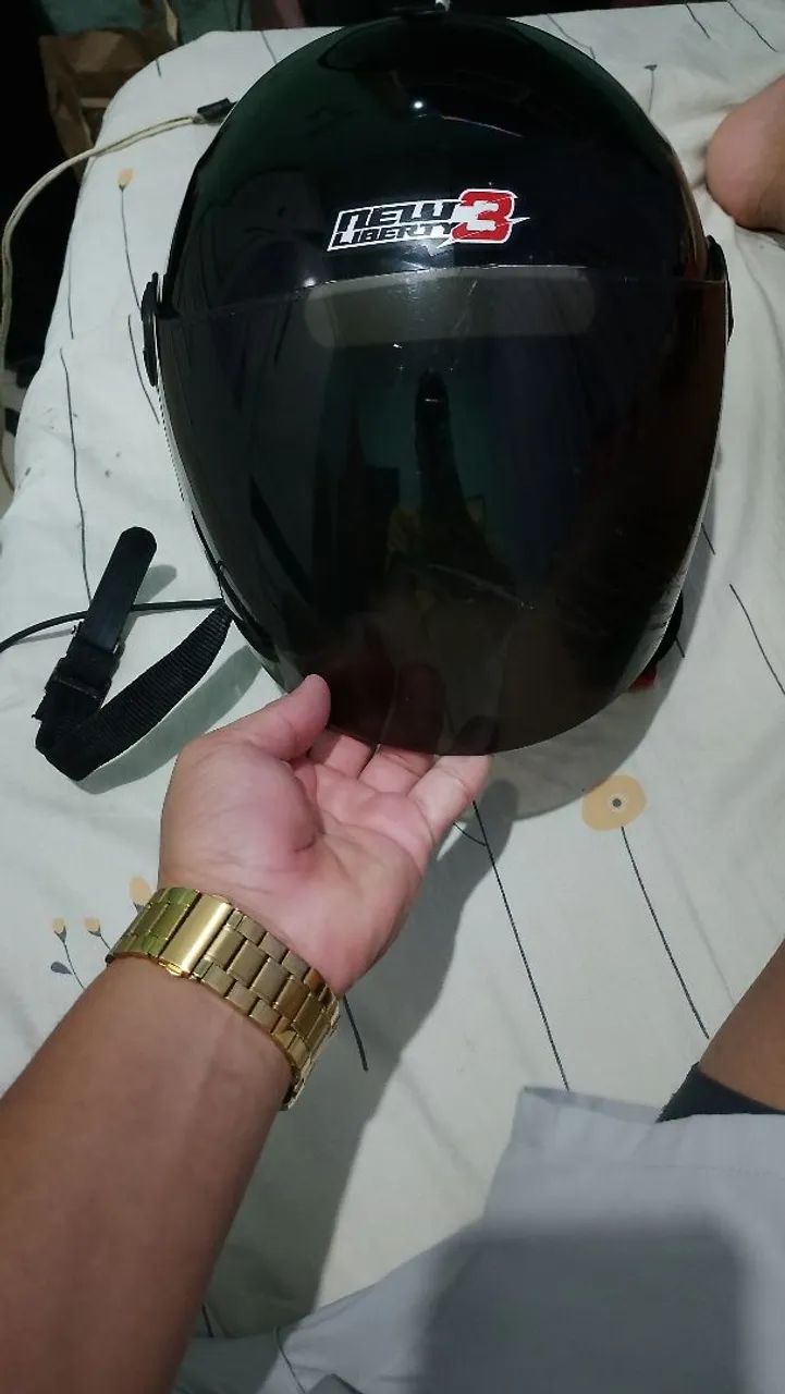 Capacete