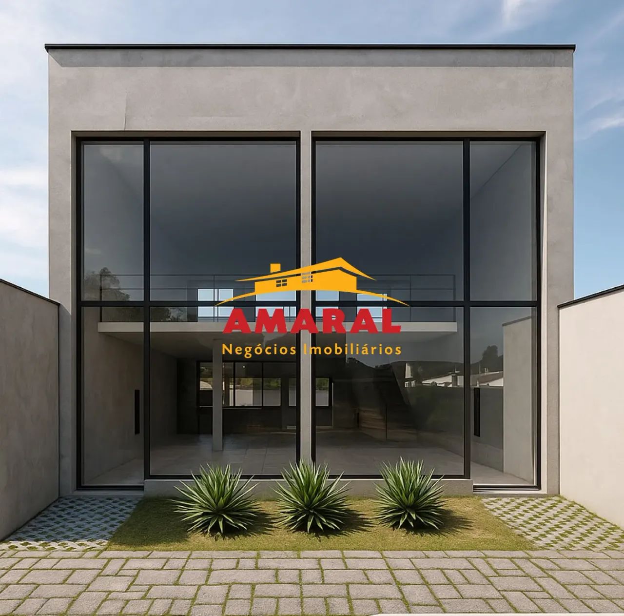 Prédio Comercial com 225 m² e Mezanino no Centro de Suzano S/P