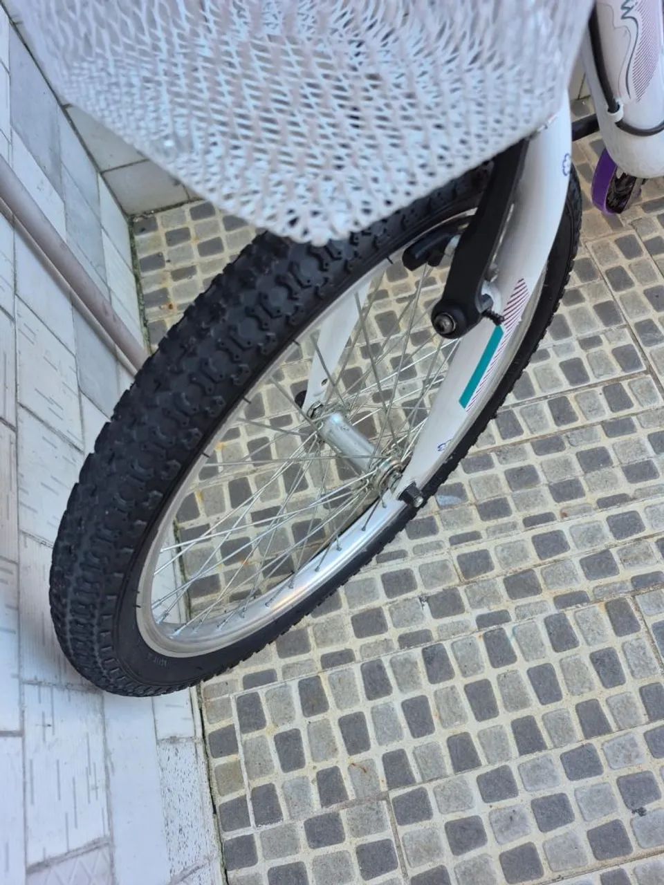 Bicicleta aro 20 Caloi semi nova  - Foto 5