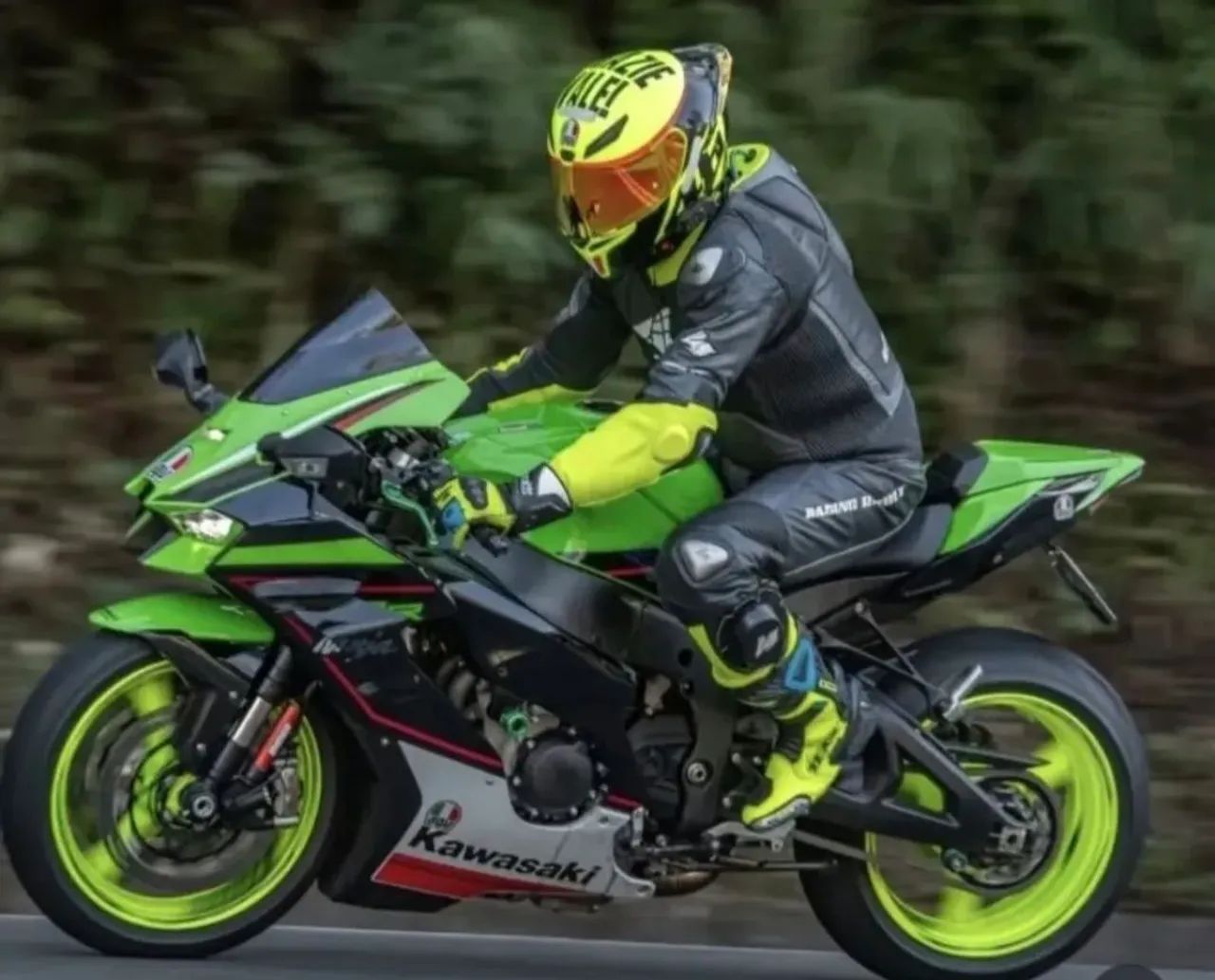 Ninja Zx-10/ Zx-10r 1000cc 2022 - 1530328807 | OLX