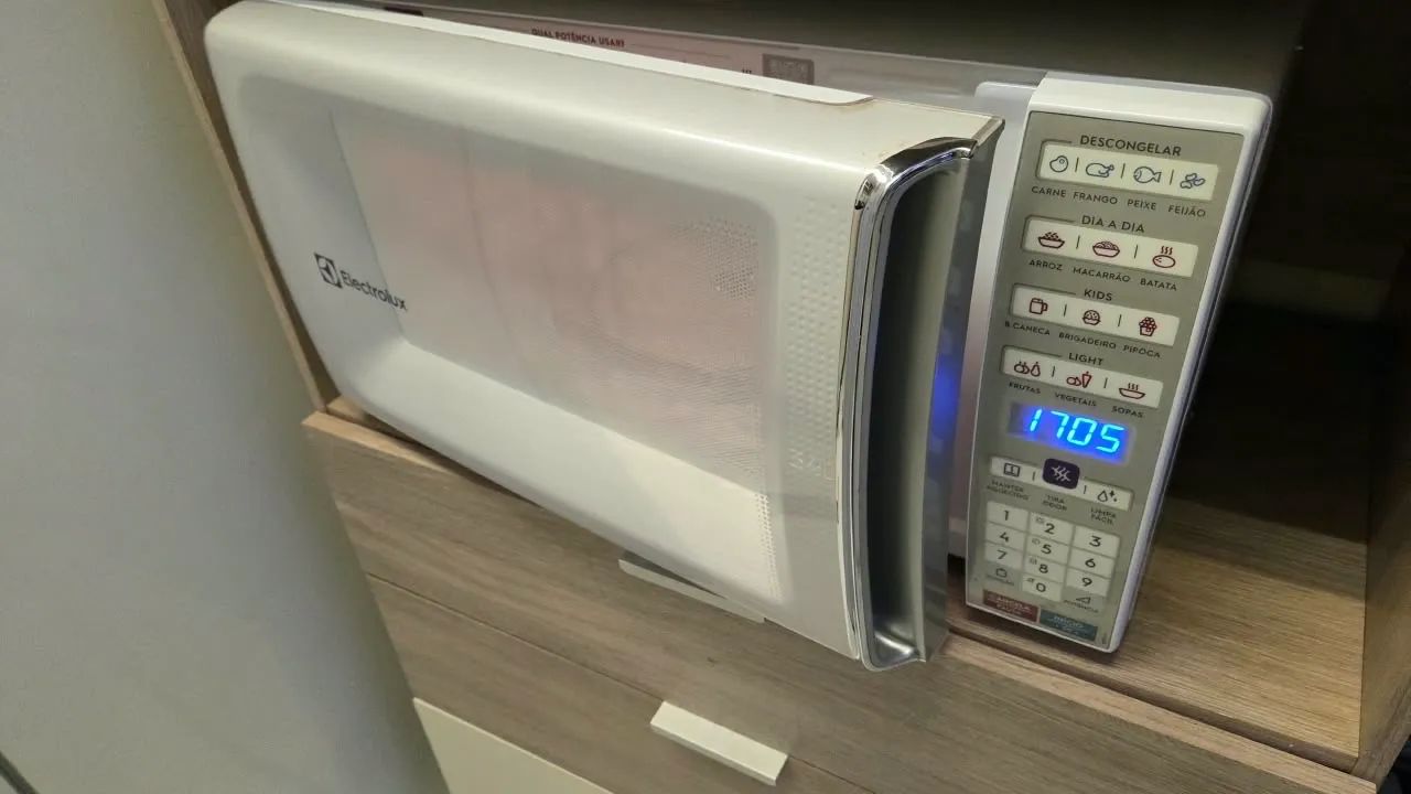 Microondas Electrolux 34 L - Foto 5