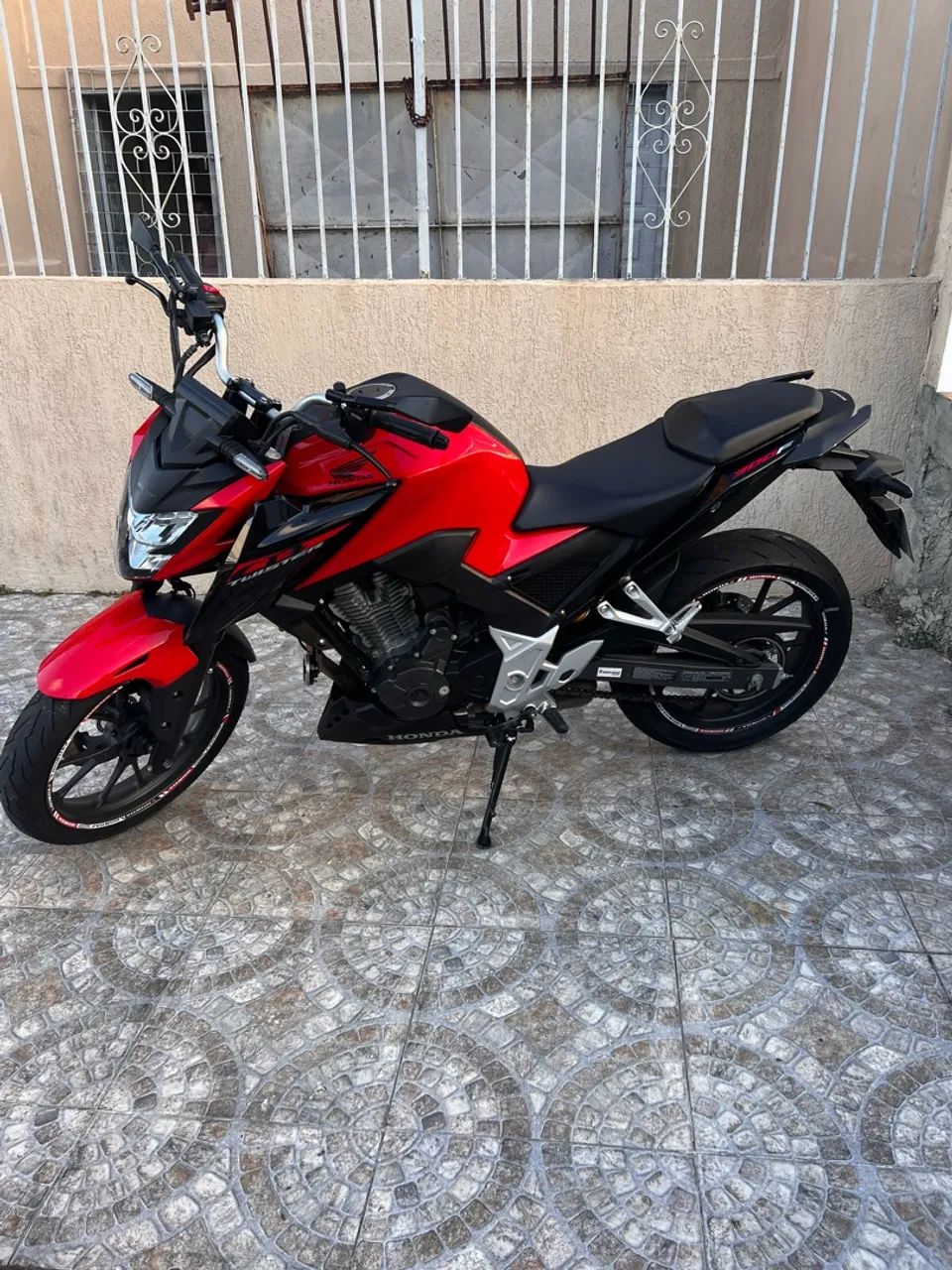 Cb300f 2024 
