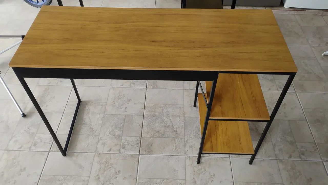 Mesa escritório ou casa - Foto 2