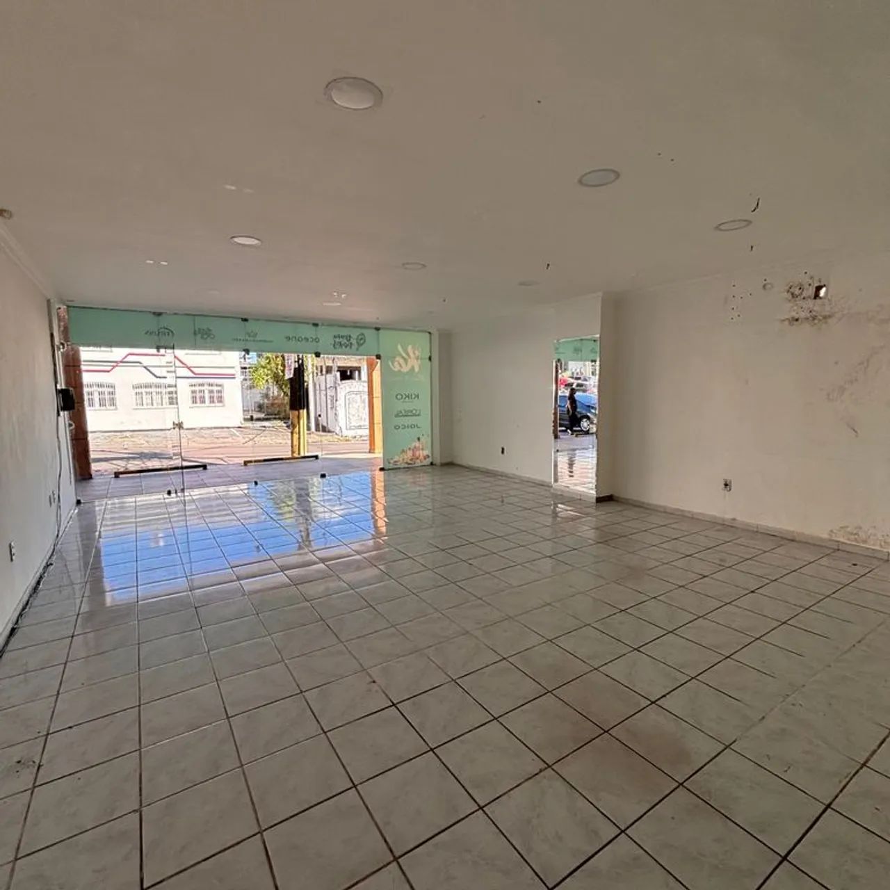 Loja 60m2 Vieiralves João Valério - Foto 4