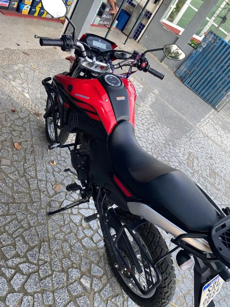 Moto Lander 2024 - Foto 2