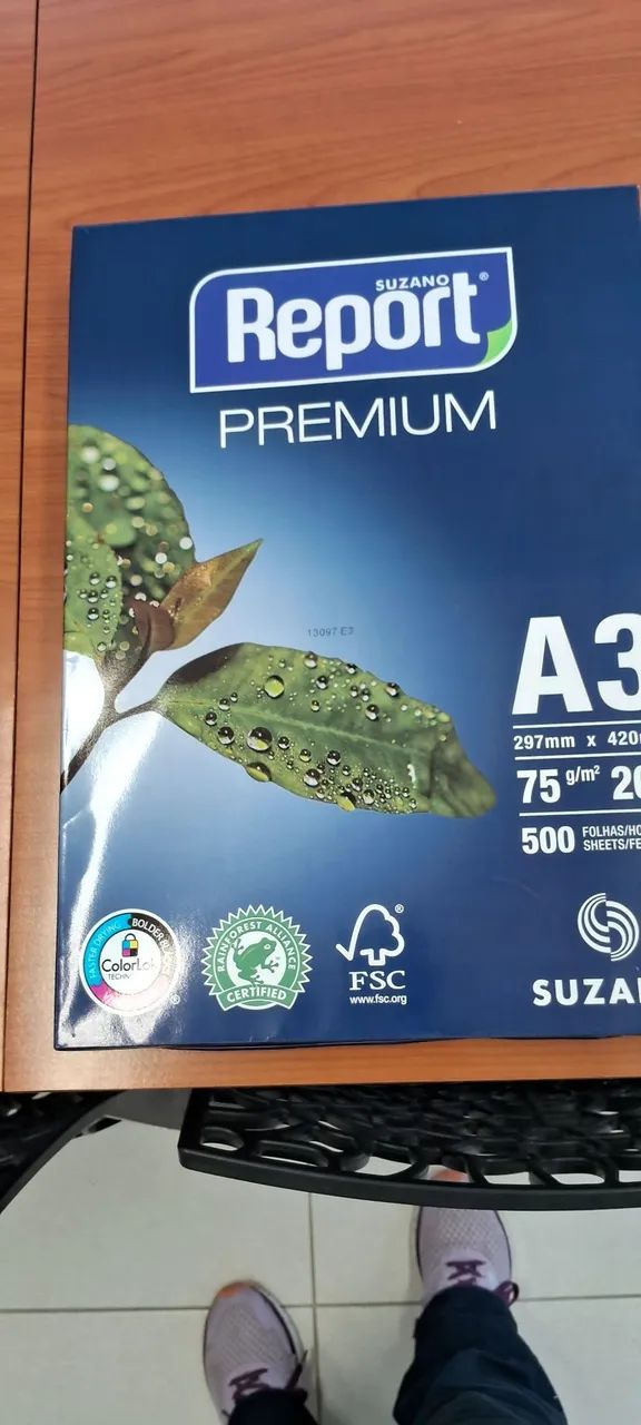 Resma papel Report A3 fechada 