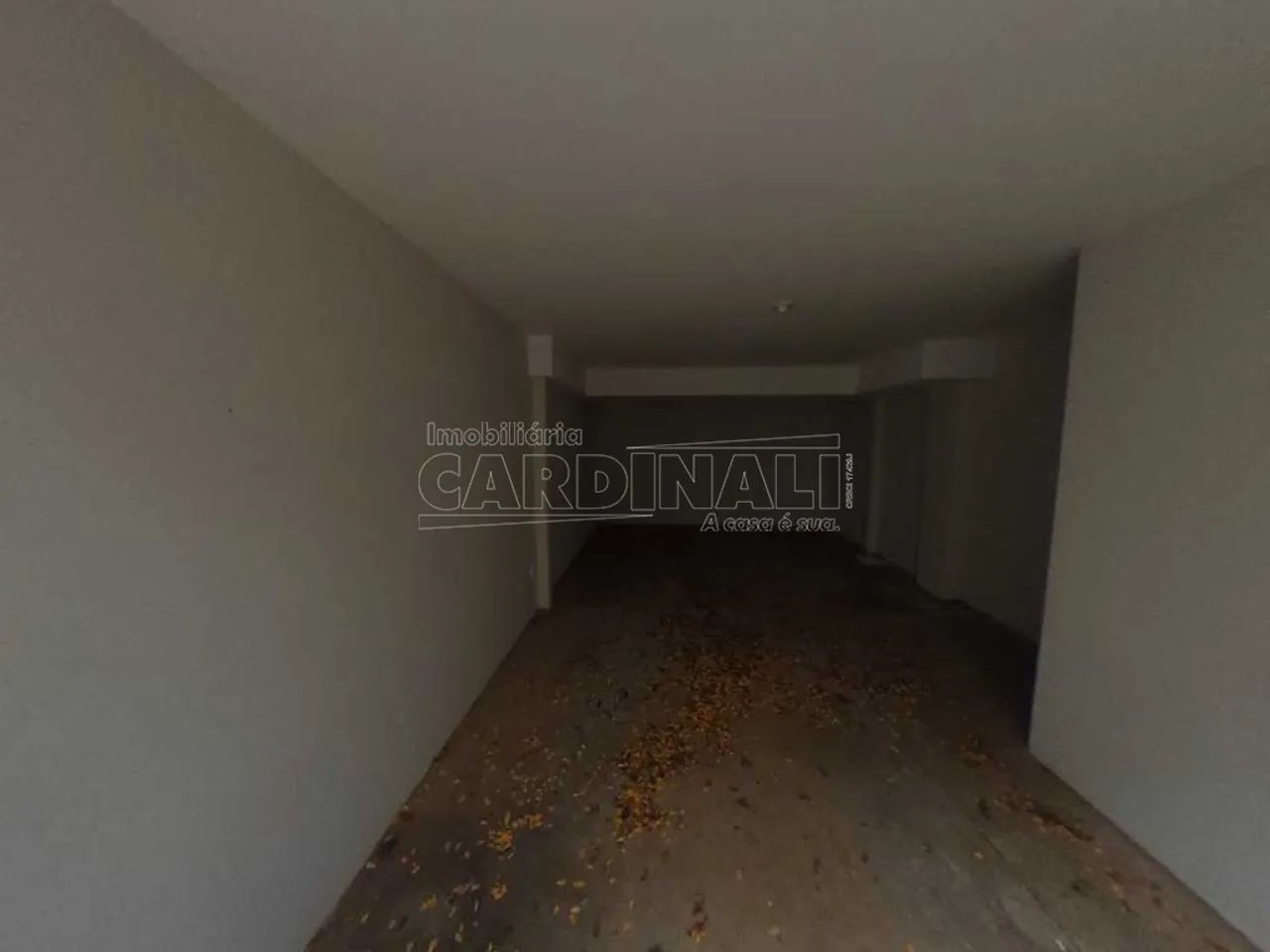 Imóvel bem localizado.