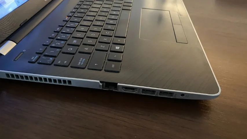 HP Laptop 15-bs0xx Windows10 ノートPC HP Laptop 15-bs0xx Intel Core i5-7200U 8GBRAM 240GB SSD (Kingston