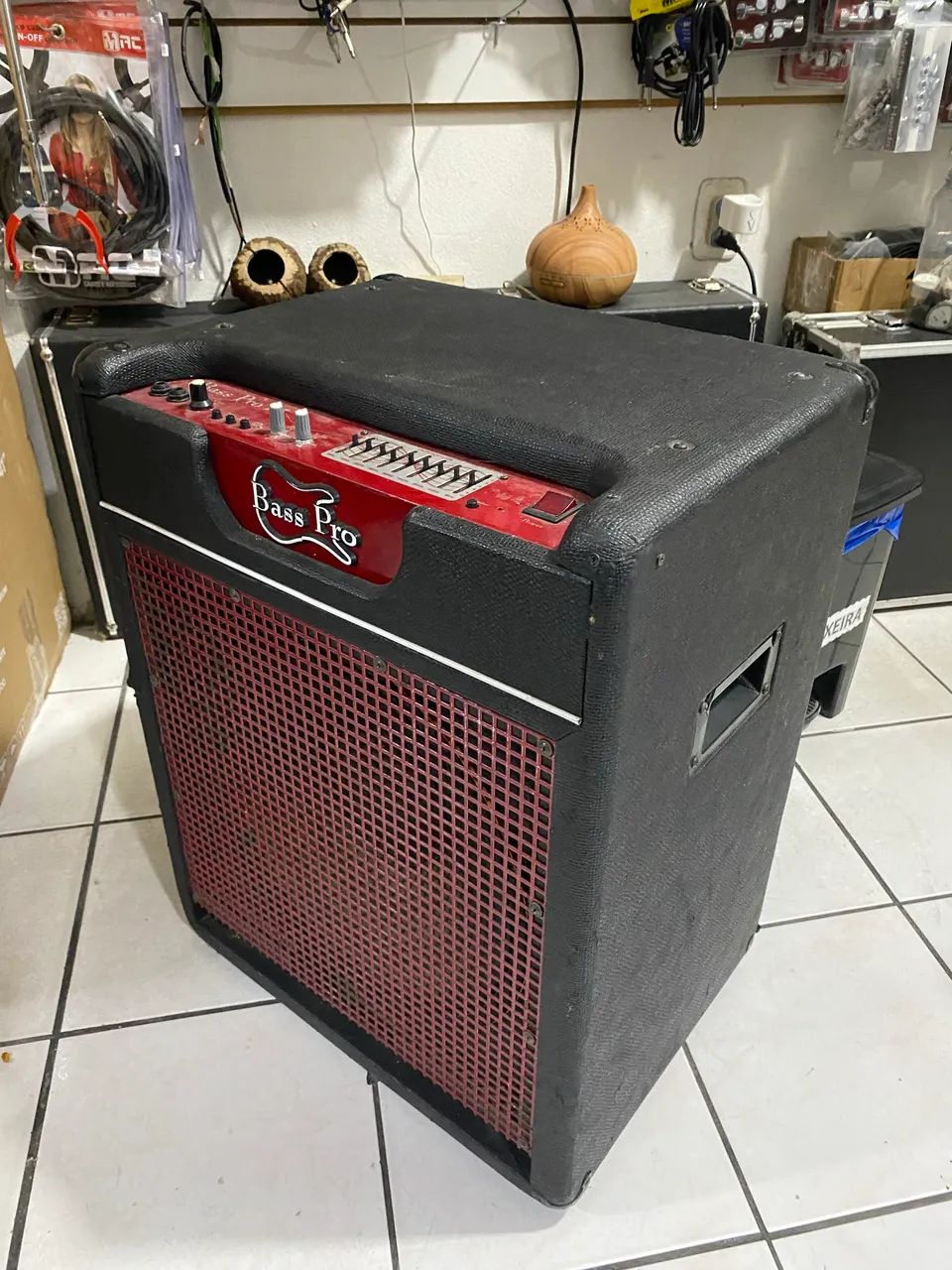 Cubo Baixo Bass Pro 15 WarmMusic Equalizer