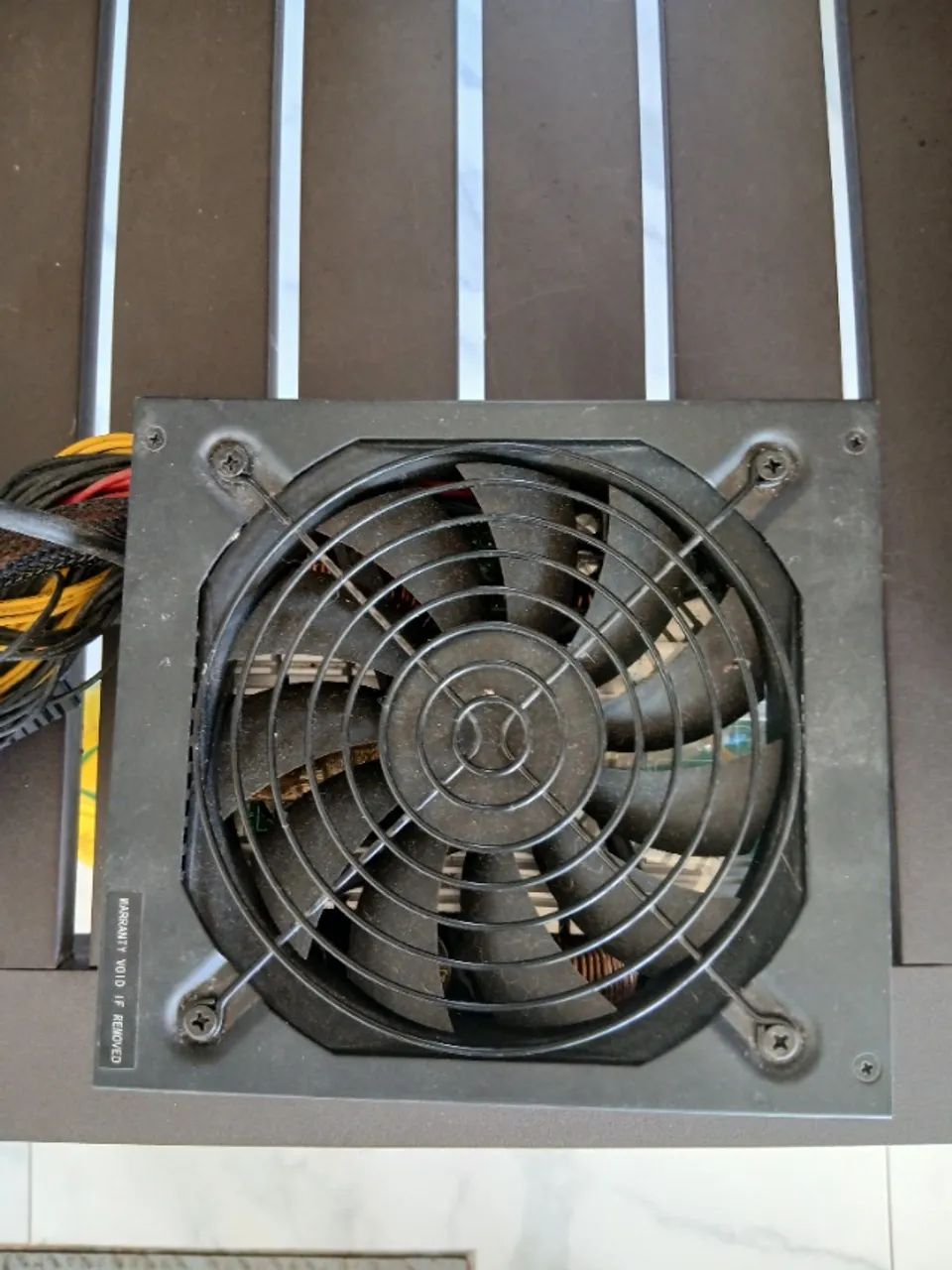 Fonte de computador 