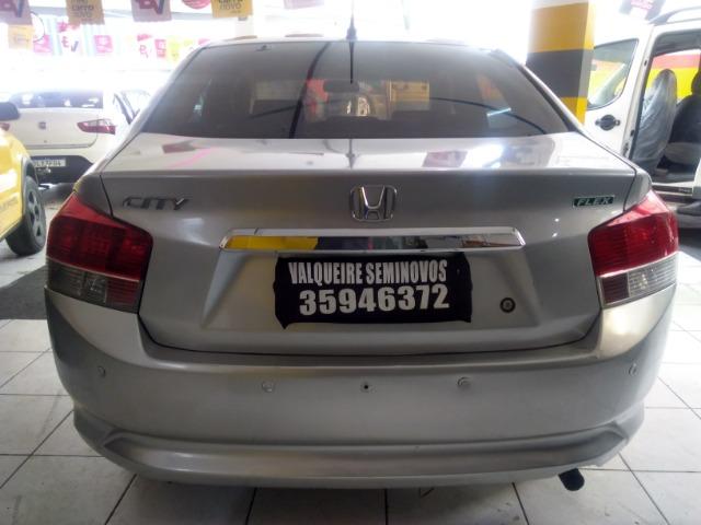 Honda City LX 1.5 Completo c/ multimídia - Foto 2