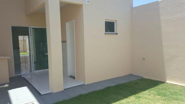 VENDO casa no Eusébio com 123 m² e 4 quartos. Próximo ao colégio Ágape e CE 040 - Foto 7