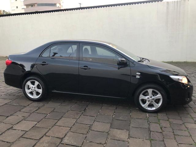 Toyota - Corolla GLI 1.8 AT Flex - Foto 3