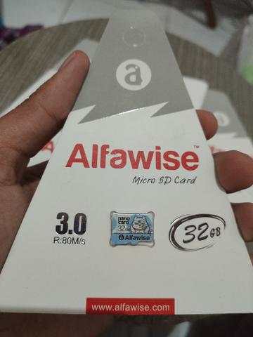 Cartão Memória Micro SD 32GB Classe 10 + MP3 Player