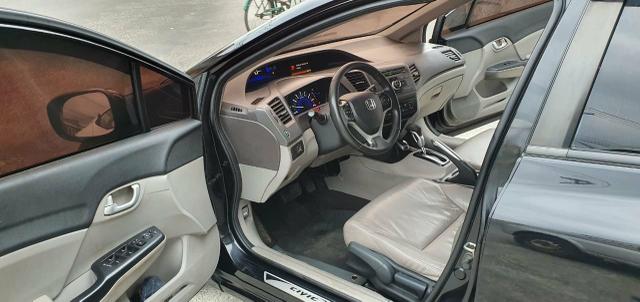 Honda Civic Sedan LXR 2.0 Flexone + GNV 5g 16V Aut. 4p - Preto - 2014 46.900 - Foto 9