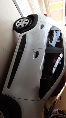 Renaut Kwid Zen 1.0 COMPLETO - Foto 3