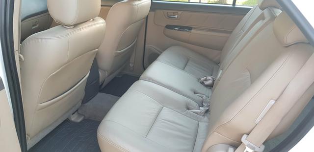 Hilux SW4 SRV 3.0 Diesel 4x4 - Foto 9
