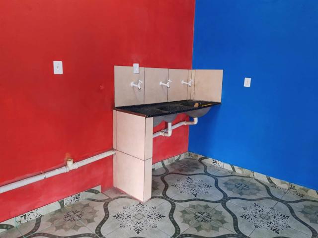 Alugo uma casa grande!! - Foto 3