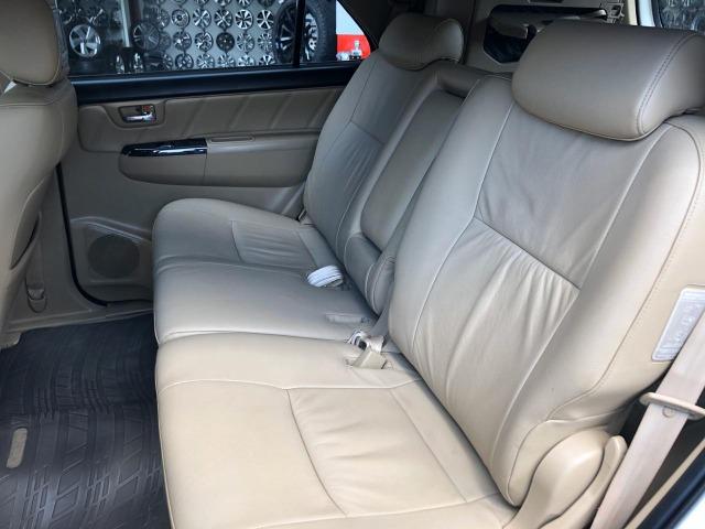 Hilux SW4 Completa 7 lugares Diesel 4x4 - Foto 8