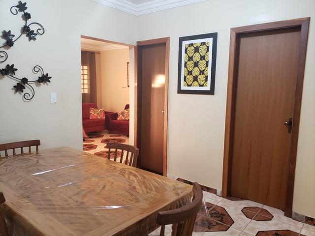 Vendo Excelente Sobrado com 02 Casas. Localizada na QNO 15. Setor "O" - Foto 4