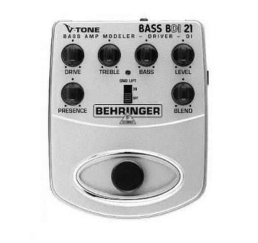 Pedal Seminovo Para Contrabaixo Behringer Bdi21 V-tone Modelador