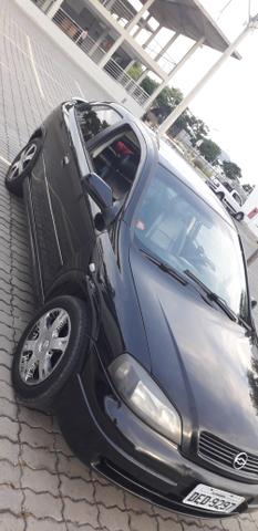 Vendo carro Astra .completo