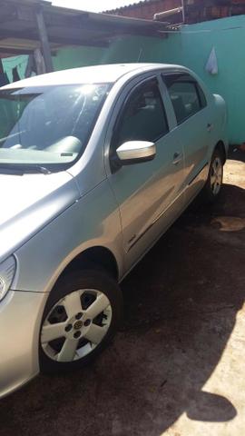 Voyage 1.6 Completo Ano 2011 Modelo 2012