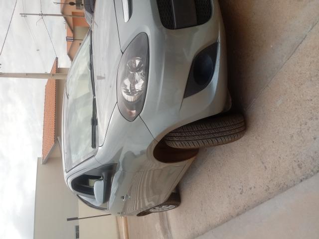 Automovel
