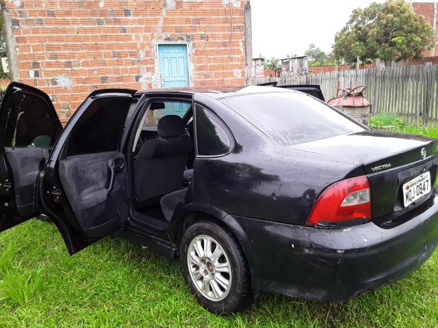 Carro Vectra faço quau quer negócio - Foto 4