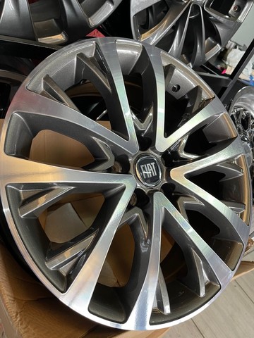 Jogo de rodas New toro aro 18 novas  - Foto 3
