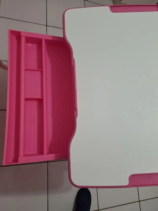 Mesa e cadeira infantil com regulagem de altura - Foto 6