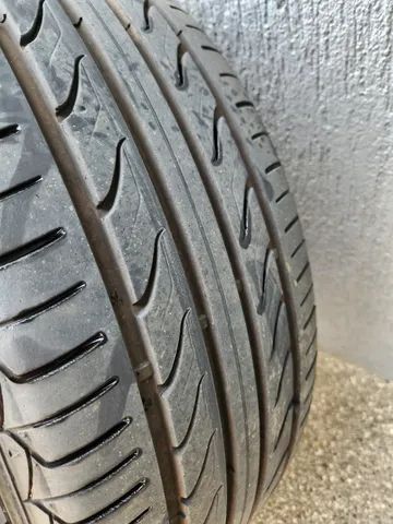 jogo de Rodas BMW R17 com pneu Delinte 225/50  - Foto 2